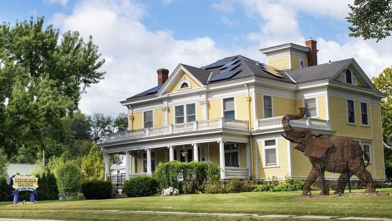 The Mansion Built By A Legendary Ringling Circus Brother