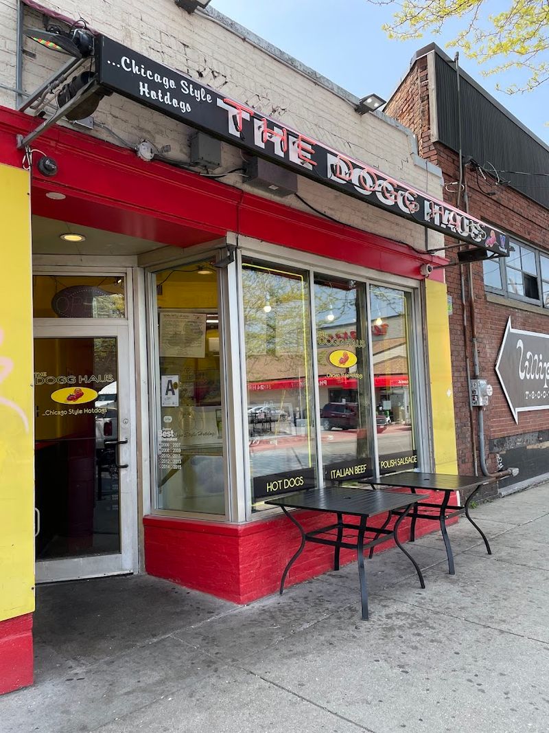 A No-Frills Milwaukee Spot That Keeps Things Simple