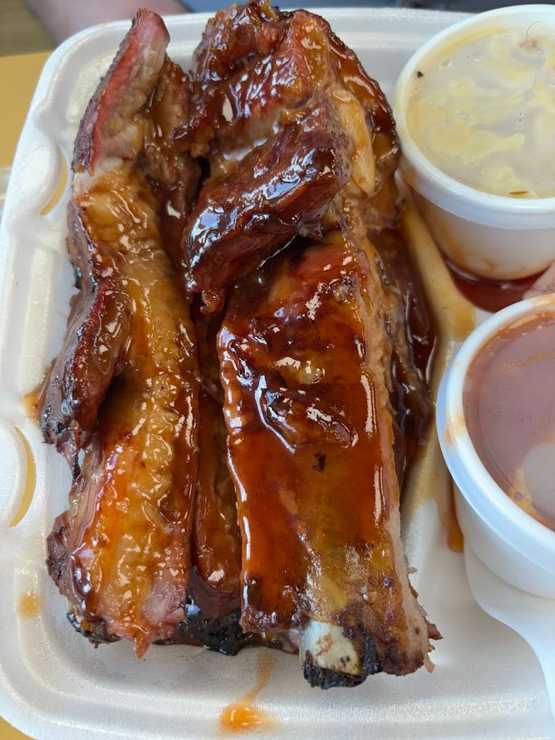 A Rib Order That Helped Build The Reputation