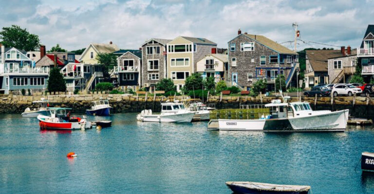 This Laid-Back Town In Massachusetts Has Fresh Air, No Crowds, And Easy Living