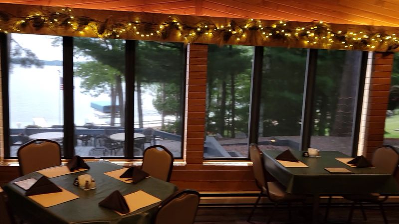 A Supper Club Setting That Feels Relaxed And Welcoming