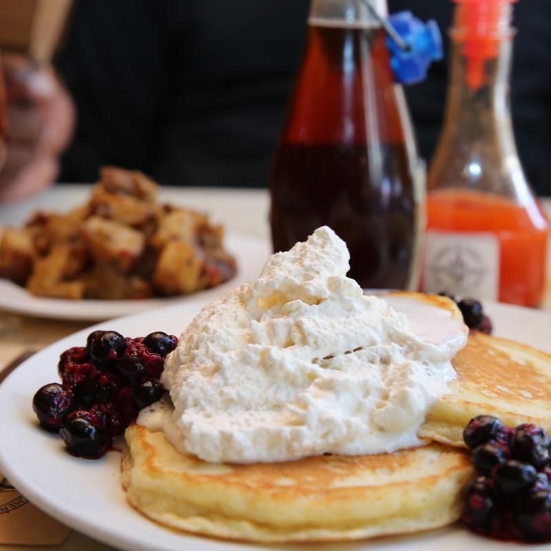 A Kitchen That Cooks Like It Has Something To Prove