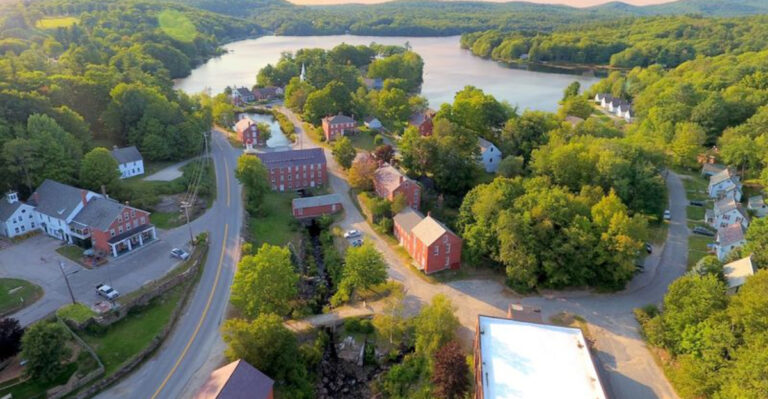 This Small New Hampshire Town Has Serious Movie Set Charm