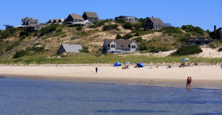 This Tiny Town In Massachusetts Is One Of The Most Peaceful, Stress-Free Places In America