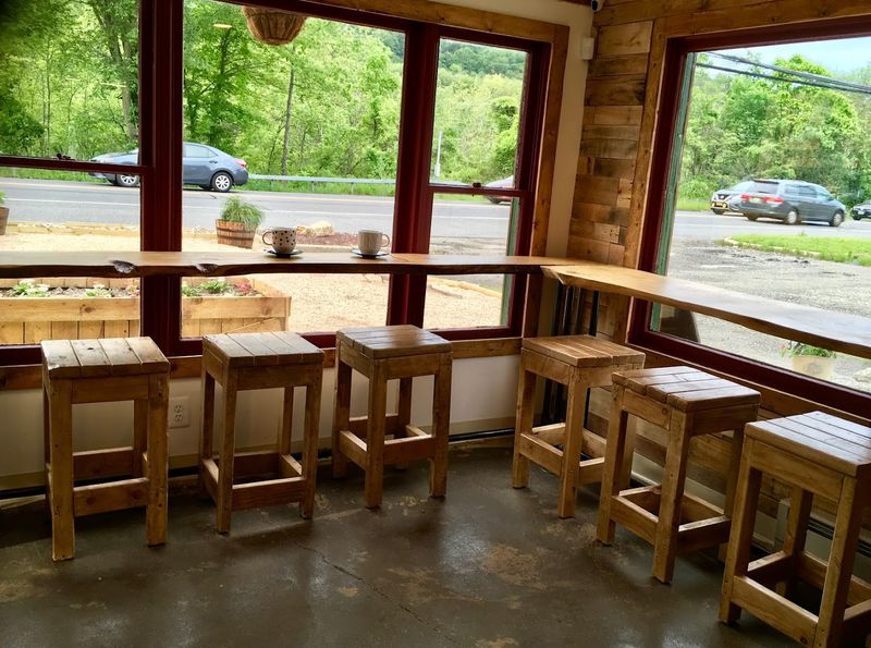 A Sandwich Shop That Quietly Rewrites The Rules