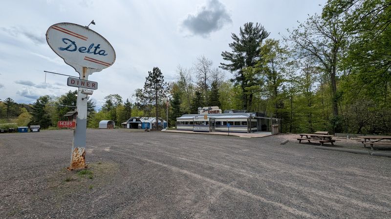 The Diner Sits In A Restored 1940s Roadside Building