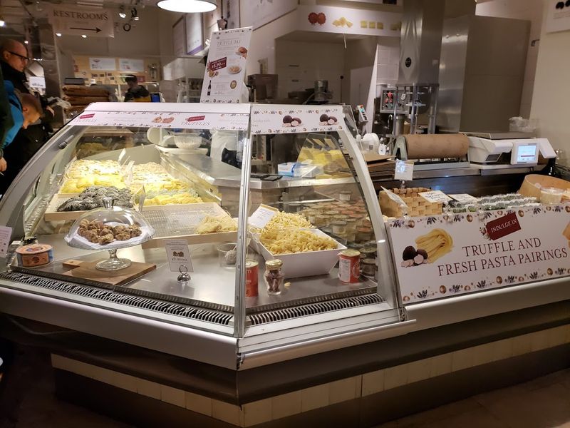 Cooking Demos And A Food Culture That Keeps Drawing People Back