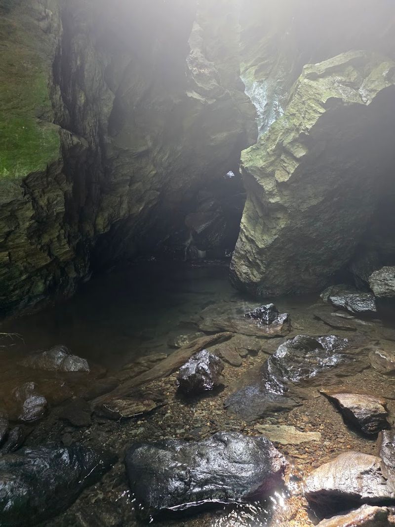 The Red Trail And Its Rewarding Journey To The Cave