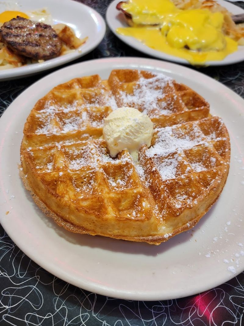 Seasonal Flavors That Enhance Ten-Dollar Dishes