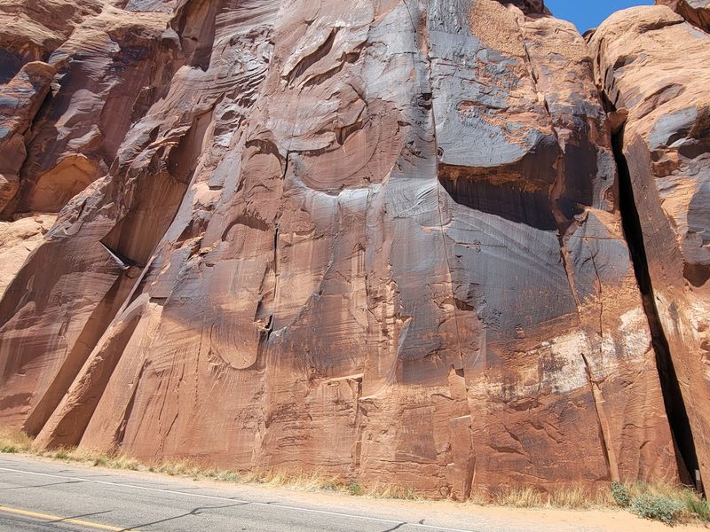 Notable Rock Colors And Textures To Observe