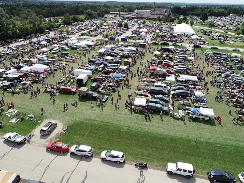 One Of The Largest Outdoor Flea Markets In Wisconsin