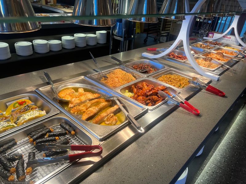 Sukiya Sushi And Japanese Buffet