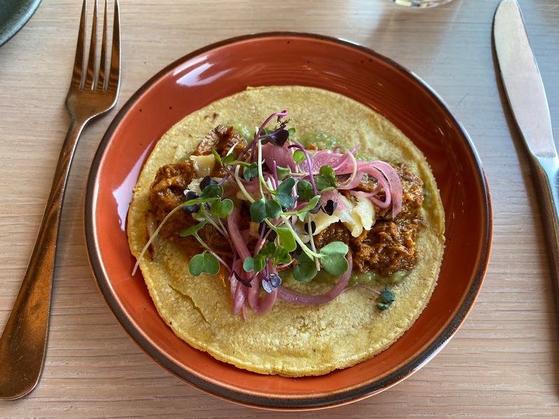 Seasonal Ingredients Sourced From Regional Farms