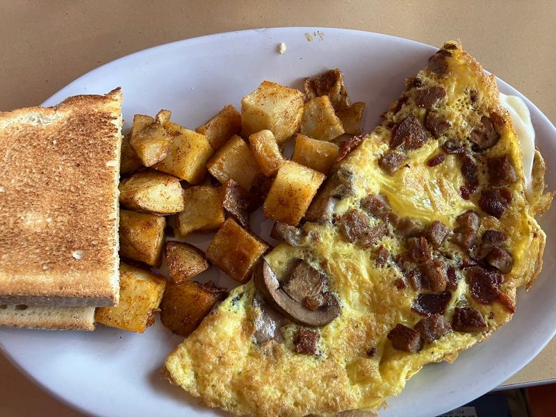 Omelets Built For Real Appetite