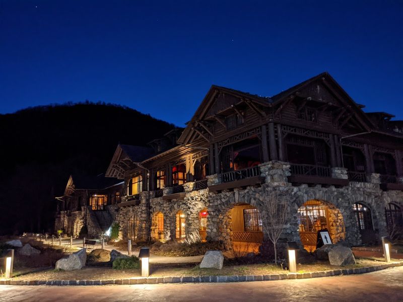 A Setting So Beautiful It Feels Slightly Unfair To Everyone Else