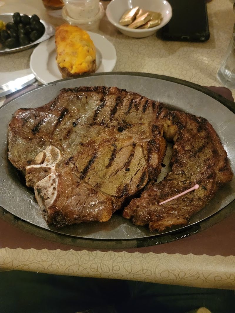 A Place Where Generous Portions And Friendly Service Still Matter