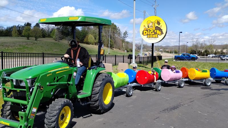 Dig'n Zone Theme Park, Sevierville