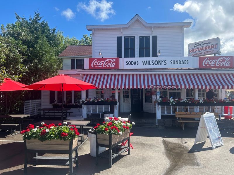 A Door County Tradition Serving Ice Cream Since 1906