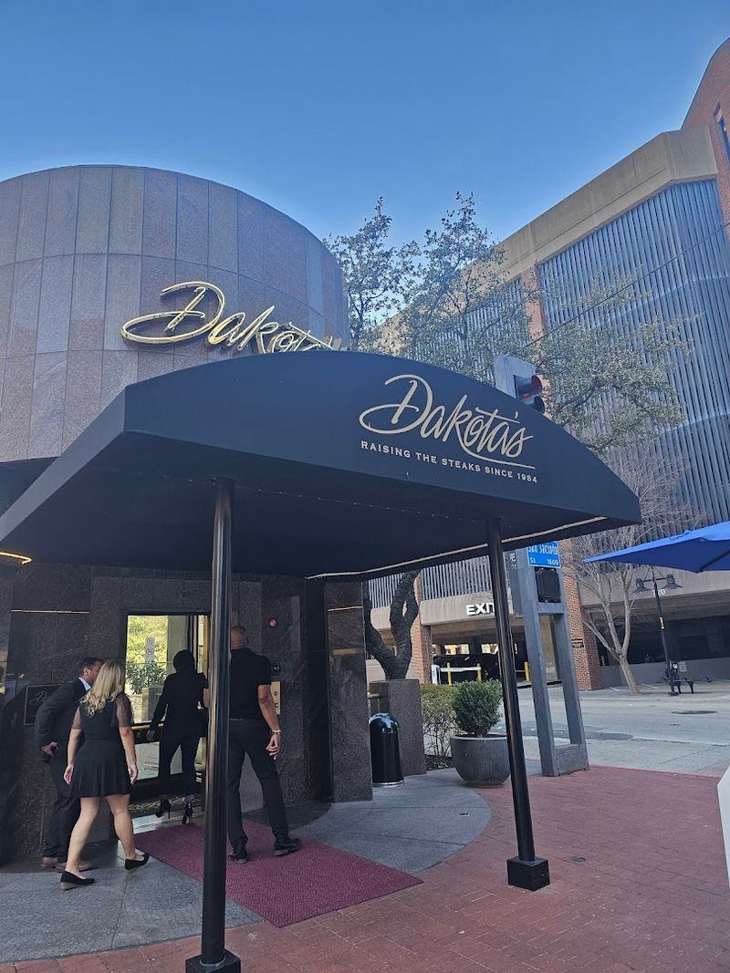 Dakota's Steakhouse 