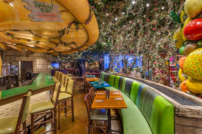 Rainforest Cafe, Nashville