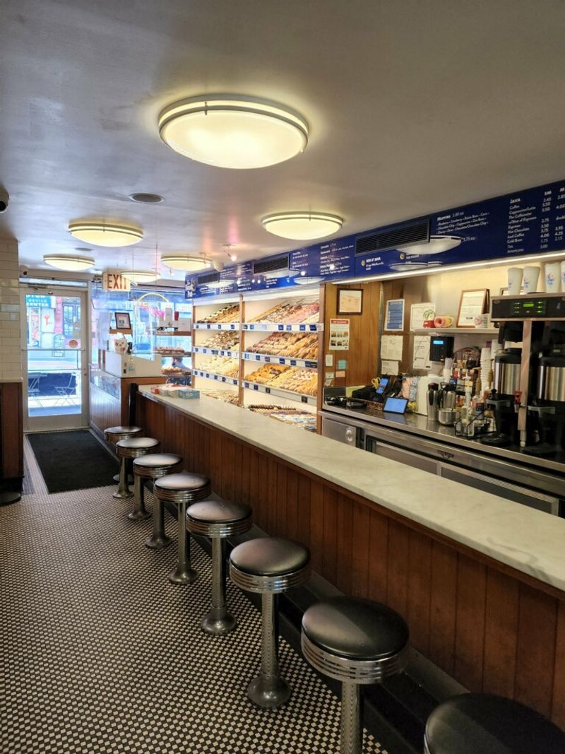 The Donut Pub