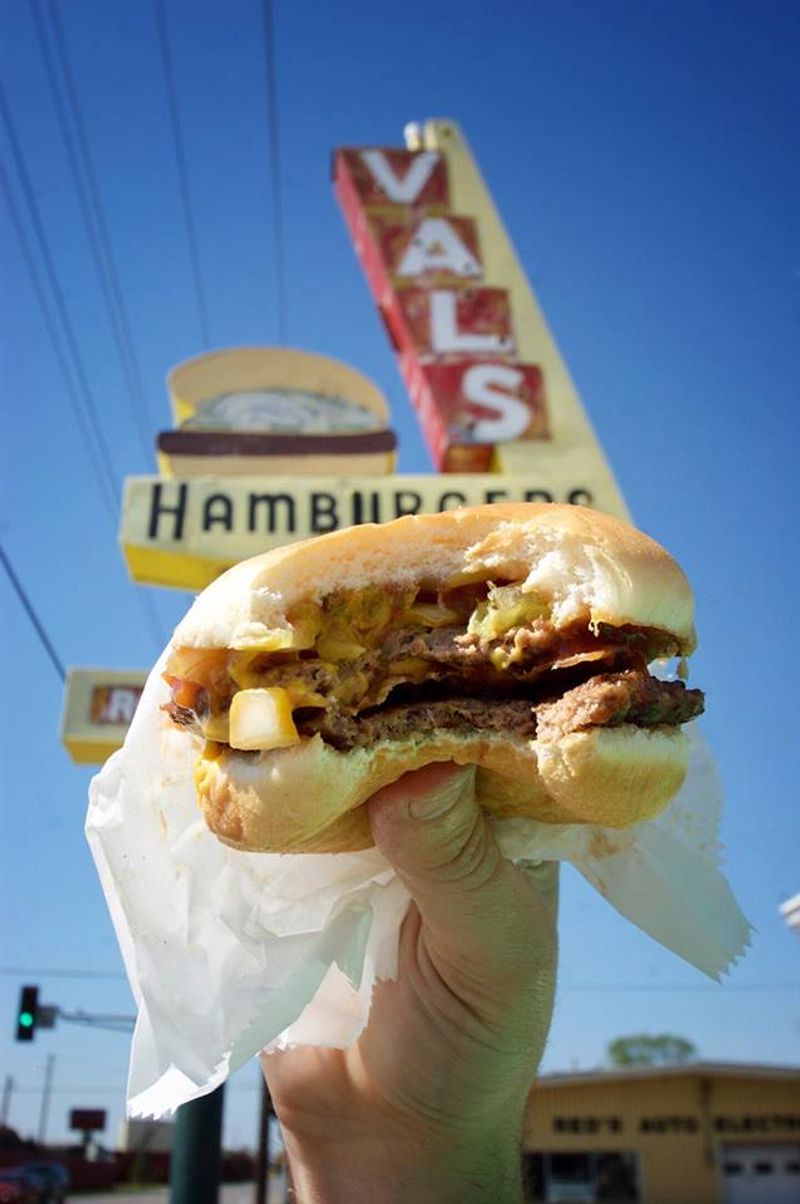 Val's Hamburgers