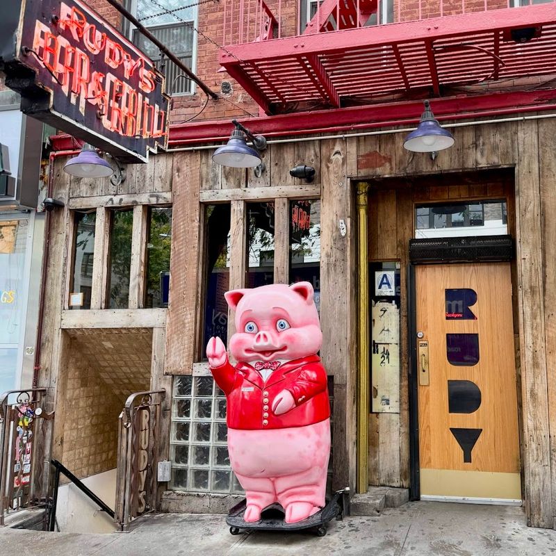 Rudy's Bar & Grill