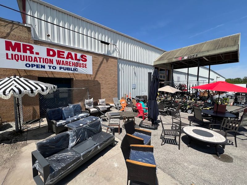 Mr. Deals Liquidation Warehouse