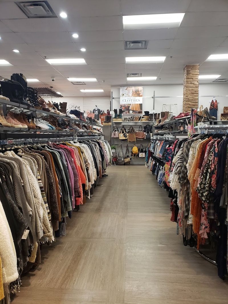 Eco-Friendly Shopping With A Practical Purpose