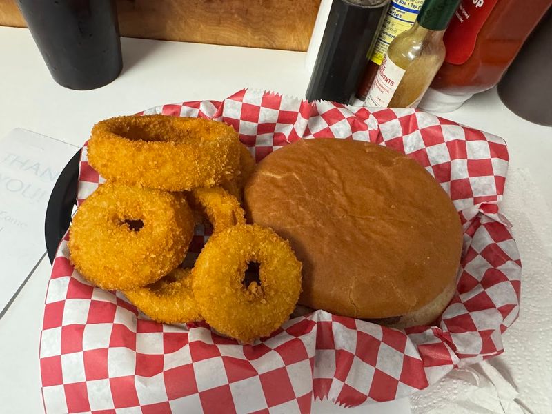Onion Rings That Deserve Their Own Fan Club