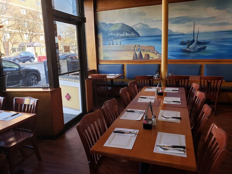 The Aegean Tavern Atmosphere That Draws People Back