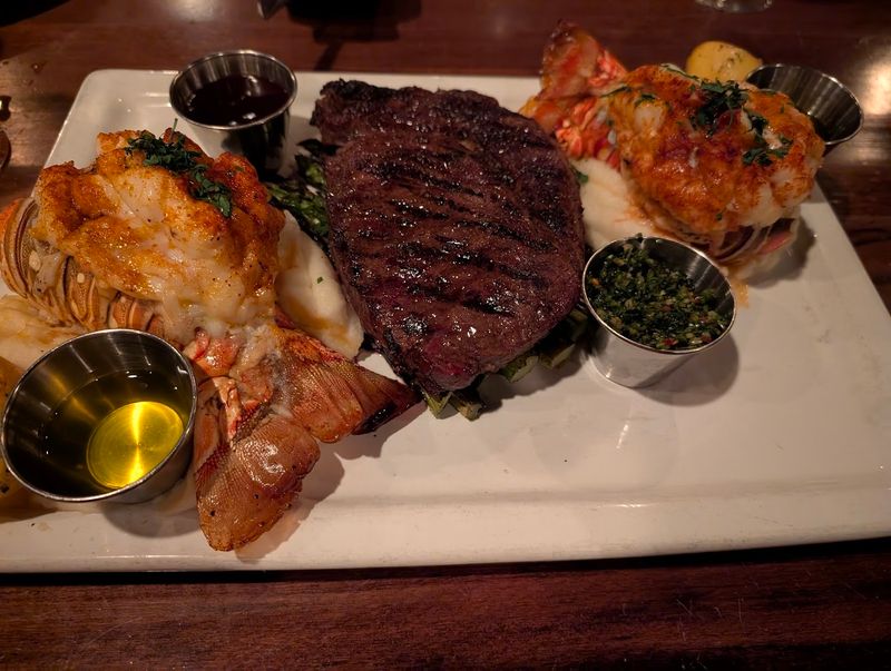 A Strong Finish To Your Dining Plans