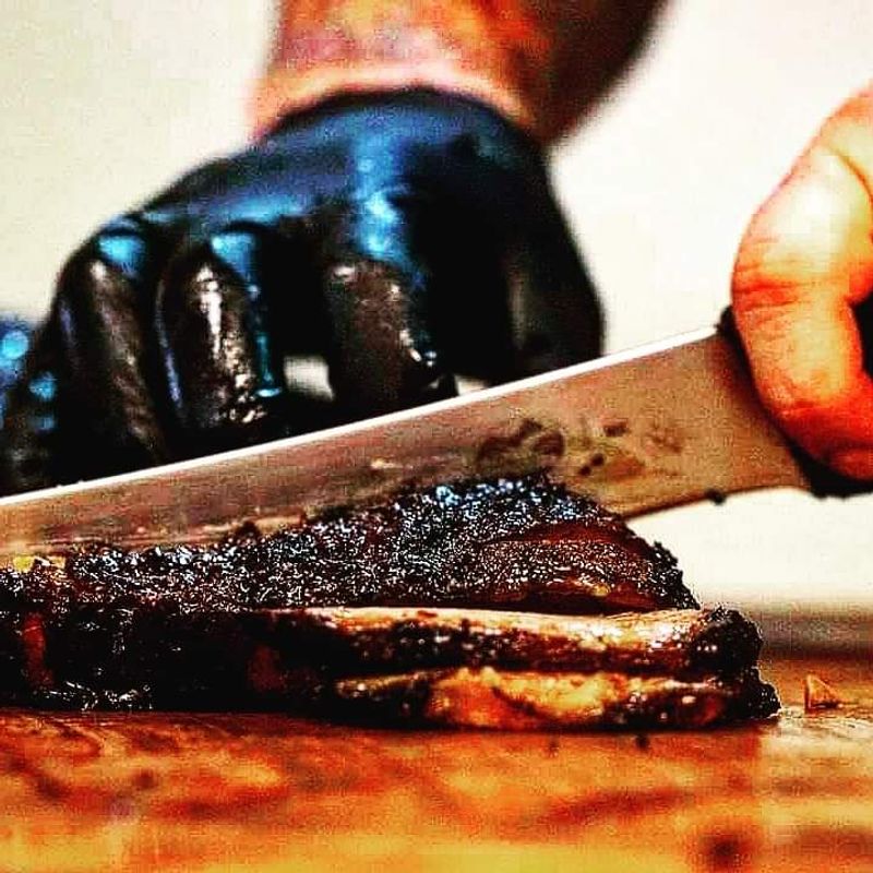 A Road Trip-Worthy BBQ Experience