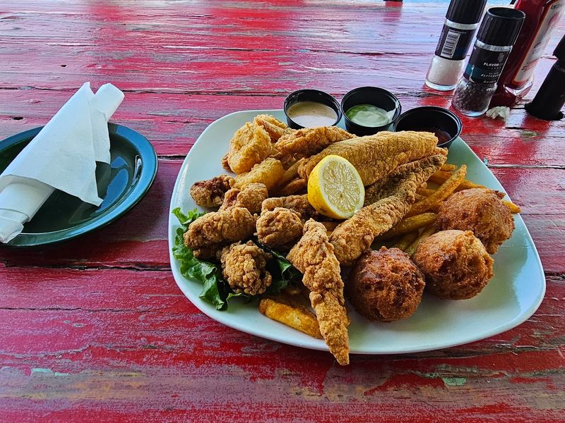 Fried Fish That Gets The Classics Right