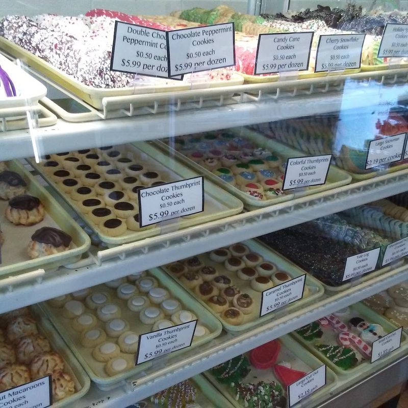 Three Generations Of Family Running The Same Bakery