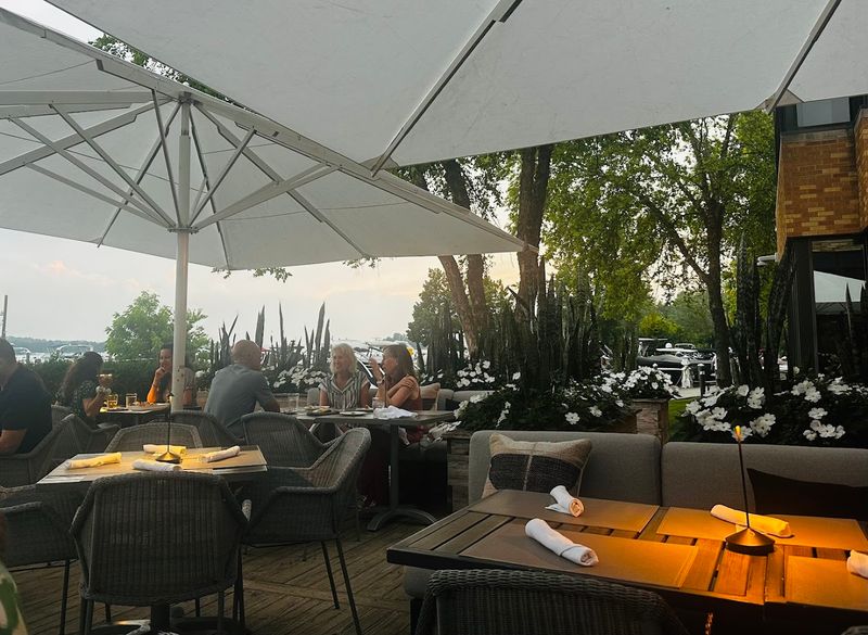 Outdoor Dining That Turns A Meal Into A Memory
