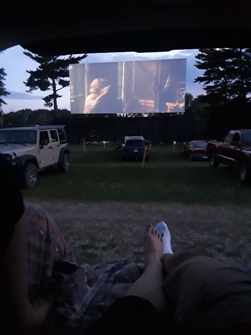 Two Screen Stories For The Price Of One