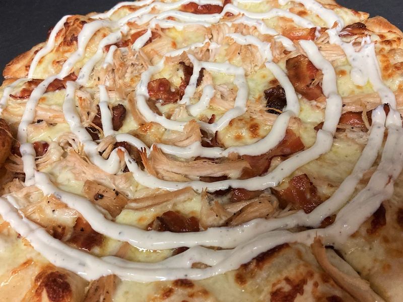The Crust That Keeps People Coming Back