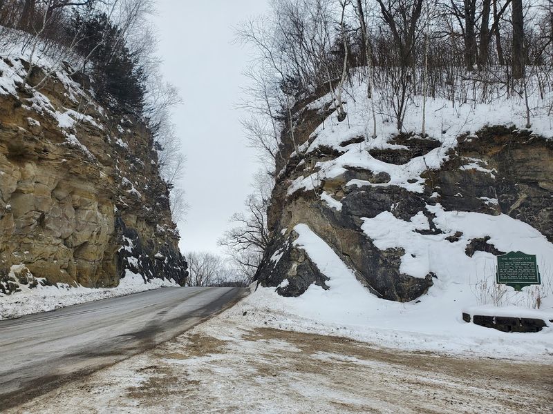 The Cut Was Built Between 1907 And 1908