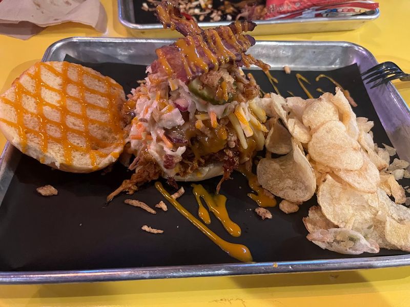 BBQ And Sandwiches That Keep Regulars Coming Back