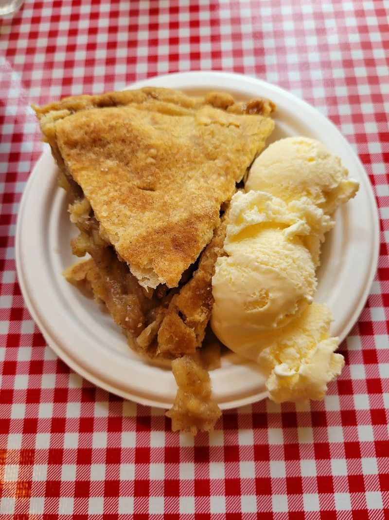 The Apple Pie That Keeps People Talking