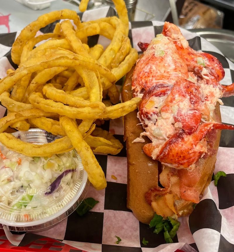 Eddie F's New England Seafood