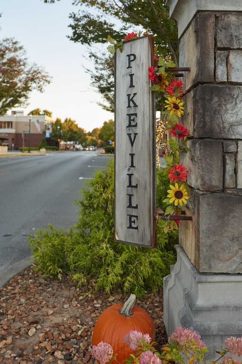 Southern Hospitality That Feels Like It Actually Means Something