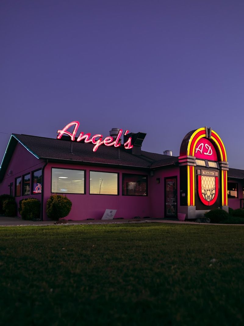Angel's Diner
