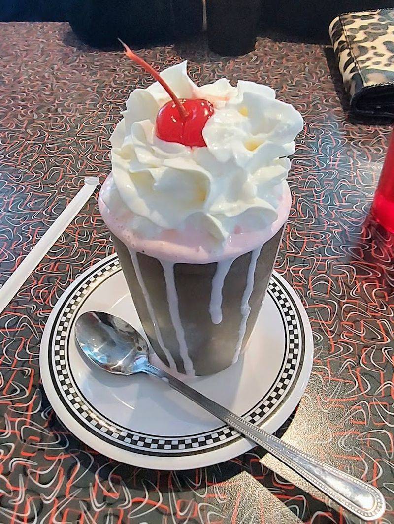 Seasonal Menu Variations And Traditional Desserts