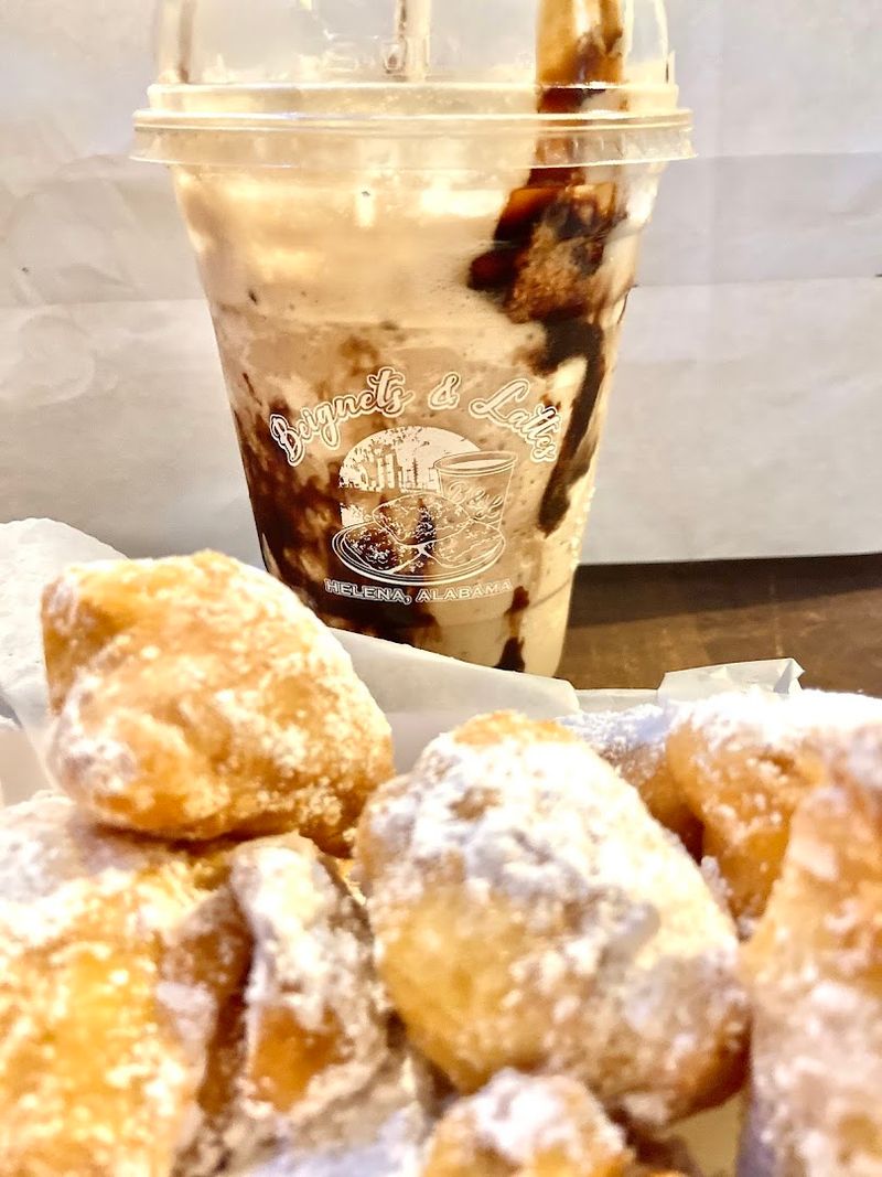 Beignets & Lattes