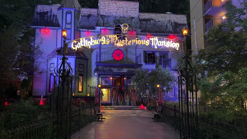 Mysterious Mansion, Gatlinburg