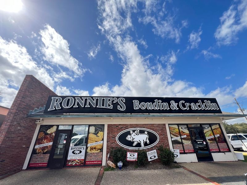 Ronnie's Boudin & Craklin 