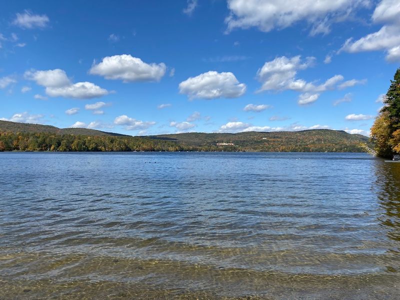Lake Mahkeenac And The Stockbridge Bowl Experience