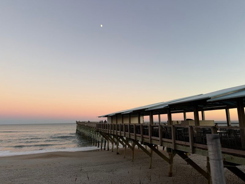 Oceanic at the Crystal Pier